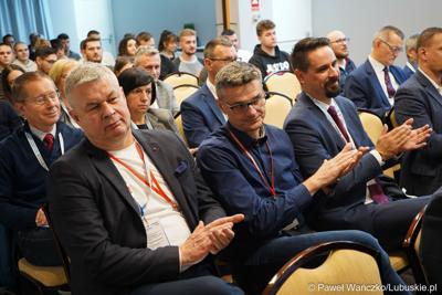 Uczestnicy III Konferencji Naukowej: Znaczenie transportu w rozwoju społeczno-gospodarczym województwa lubuskiego
