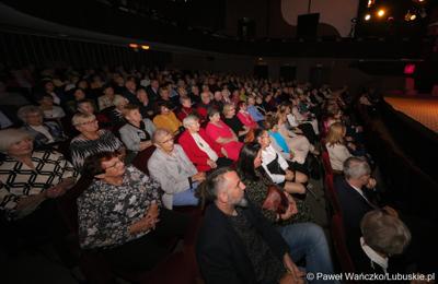 Uczestnicy inauguracji XXIV Lubuskiego Tygodnia Seniora w Lubuskim Teatrze w Zielonej Górze