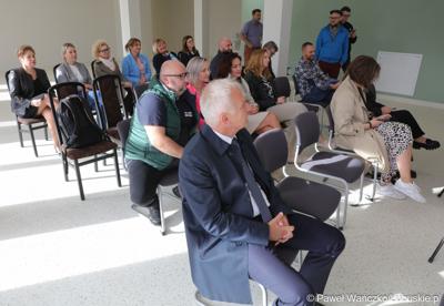 Budowa nowego Pawilonu Rehabilitacyjnego w Lubuskim Centrum Ortopedii w Świebodzinie jest na finiszu. W środę 11 października 2023 r. lecznica otrzymała dodatkowe wsparcie – 3,3 mln zł z funduszy europejskich.
