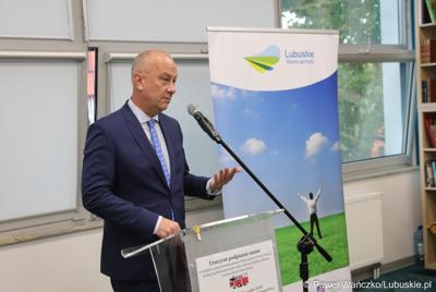 Członek Zarządu Województwa Lubuskiego Marcin Jabłoński.