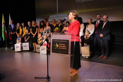 Laureaci konkursu „Fundusze Europejskie warte zachodu” podczas Gali Finałowej w Regionalnym Centrum Animacji Kultury w Zielonej Górze
