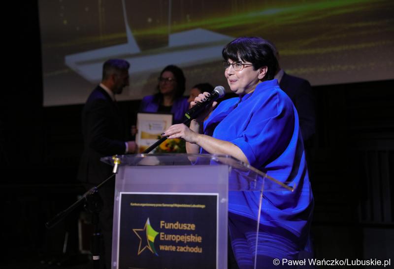Laureatka konkursu „Fundusze Europejskie warte zachodu” podczas Gali Finałowej w Regionalnym Centrum Animacji Kultury w Zielonej Górze