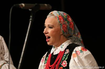 Występ Lubuskiego Zespołu Pieśni i Tańca w Lubuskim Teatrze 