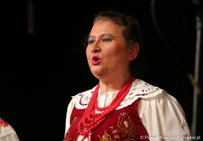 Występ Lubuskiego Zespołu Pieśni i Tańca w Lubuskim Teatrze