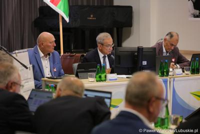 Prezydium Sejmiku Województwa Lubuskiego podczas sesji 13 października 2023 r.