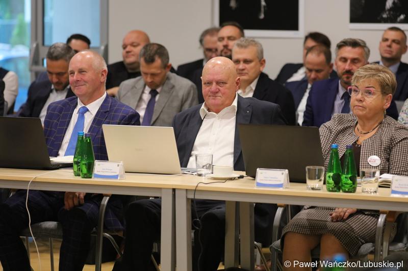 Radni na Sesji Sejmiku Województwa Lubuskiego 13 października 2023 r.