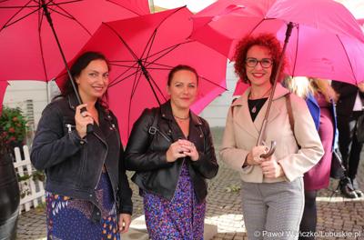 Uczestniczki Różowego Marszu w Zielonej Górze