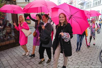 Uczestniczki Różowego Marszu w Zielonej Górze