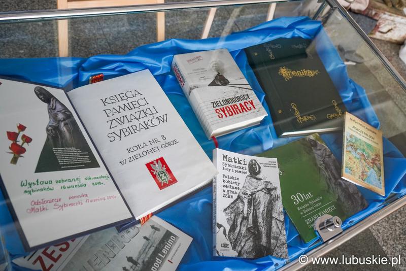 Wystawa poświęcona Sybirakom