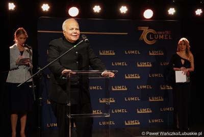 Narendra Goliya - właściciel i dyrektor zarządzający Rishabh Group przemawia podczas jubileuszu 70-lecia Lumelu 