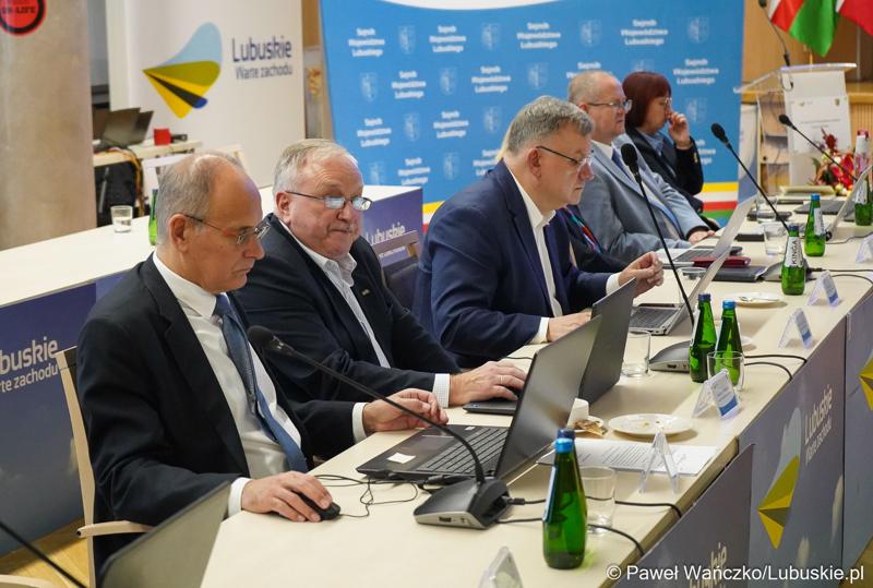 Radni woj. lubuskiego podczas LVIII sesji Sejmiku Województwa Lubuskiego