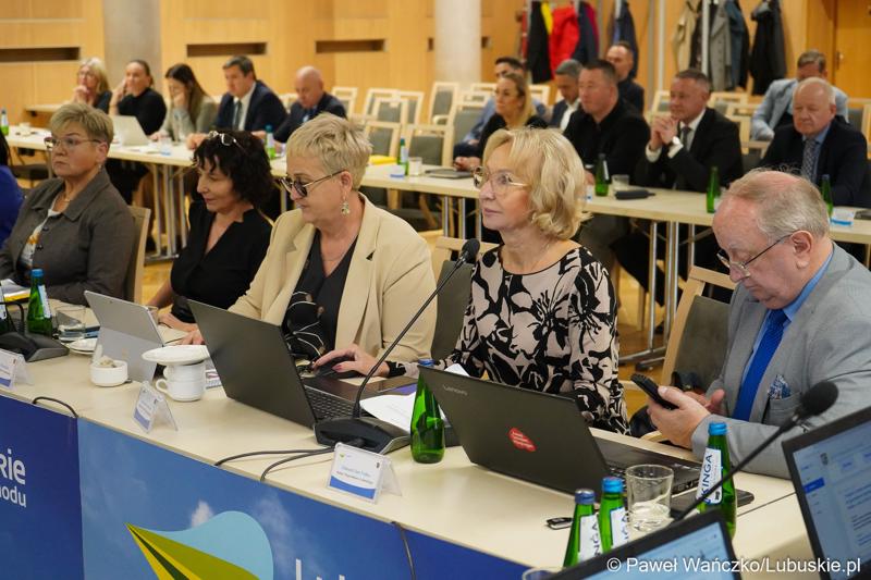 Radni woj. lubuskiego podczas LVIII sesji Sejmiku Województwa Lubuskiego