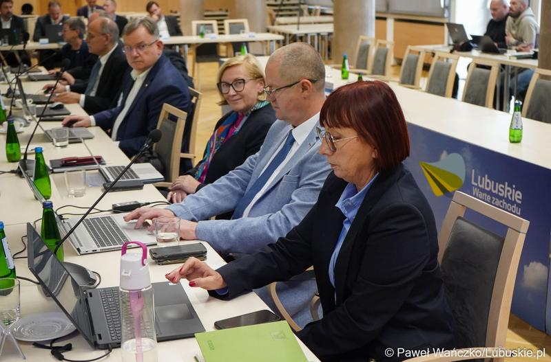 Radni woj. lubuskiego podczas LVIII sesji Sejmiku Województwa Lubuskiego