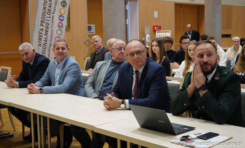 Uczestnicy konferencji w Sali Kolumnowej Urzędu Marszałkowskiego Województwa Lubuskiego w Zielonej Górze