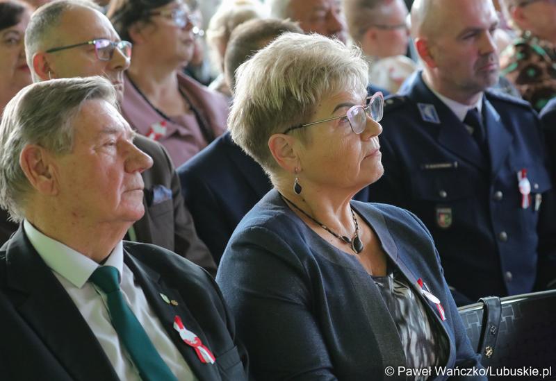 Radna wojewódzka Anna Chinalska na uroczystej sesji z okazji 50-lecia Gminy Dąbie