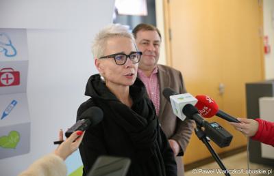 Monika Fabisz-Kołodzińska, dyrektor Regionalnego Centrum Krwiodawstwa i Krwiolecznictwa w Zielonej Górze oraz Grzegorz Potęga, Członek Zarządu Województwa Lubuskiego