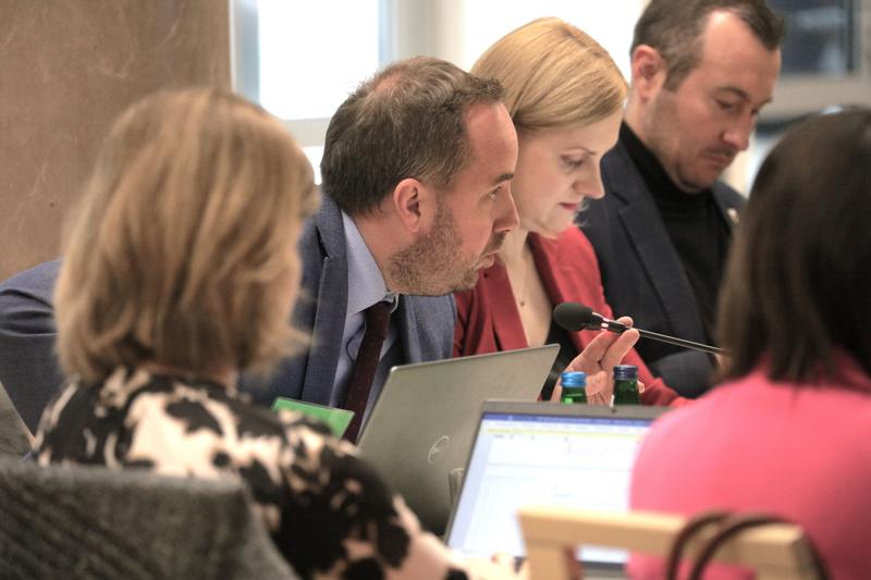 16 listopada 2023 r. w Sali Kolumnowej Sejmiku Województwa Lubuskiego – w siedzibie Urzędu Marszałkowskiego Województwa Lubuskiego w Zielonej Górze – odbyło się IV posiedzenie Komitetu Monitorującego Program Fundusze Europejskie dla Lubuskiego 2021-2027