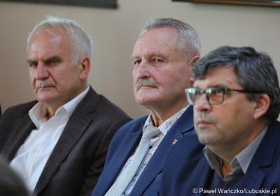 Uczestnicy pierwszego spotkania z partnerstwami samorządowymi (Skąpe, Łagów, Lubrza), które chcą wspólnie realizować projekty w ramach Zintegrowanych Inwestycji Terytorialnych