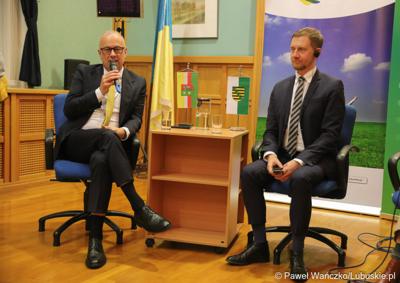 Marszałek Województwa Lubuskiego Marcin Jabłoński i Premier Wolnego Kraju Saksonia Michael Kretschmer