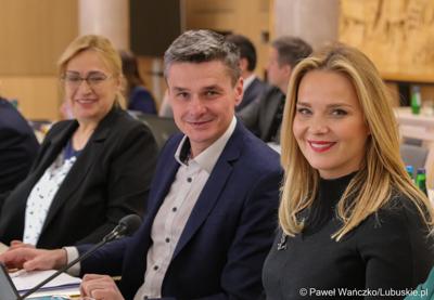Radni podczas LIX zwyczajnej sesji Sejmiku Województwa Lubuskiego