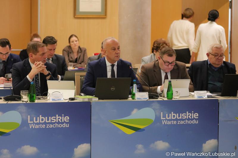 Członkowie Zarządu Województwa Lubuskiego na LIX zwyczajnej sesji Sejmiku Województwa Lubuskiego