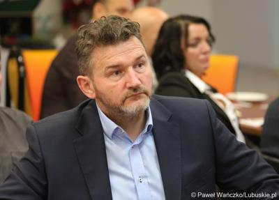 Ireneusz Maciej Zmora na spotkaniu networkingowym dla biznesu w Słubicach