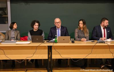 Uczestnicy spotkania Instytucji Zarządzającej programem „Fundusze Europejskie dla Lubuskiego 2021-2027” z partnerstwem jednostek samorządu terytorialnego