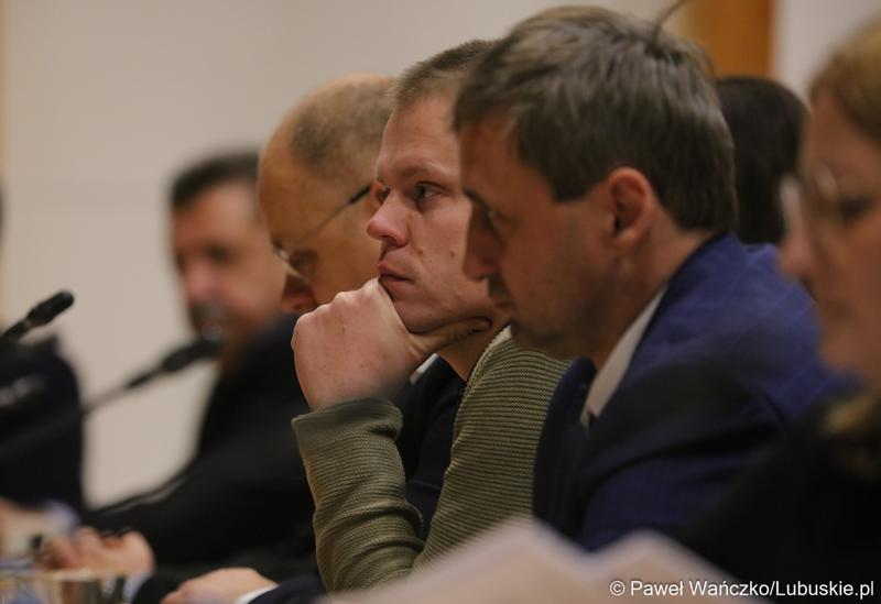 Uczestnicy spotkania Instytucji Zarządzającej programem „Fundusze Europejskie dla Lubuskiego 2021-2027” z partnerstwem jednostek samorządu terytorialnego