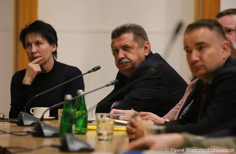 Uczestnicy spotkania Instytucji Zarządzającej programem „Fundusze Europejskie dla Lubuskiego 2021-2027” z partnerstwem jednostek samorządu terytorialnego