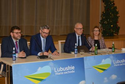Posiedzenie Lubuskiego Zespół ds. Szkolnictwa Wyższego w Sali Kolumnowej w siedzibie Urzędu Marszałkowskiego Województwa Lubuskiego