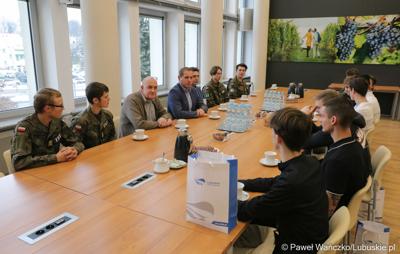 Spotkanie wicemarszałka Łukasza Poryckiego z uczniami Zespołu Szkół Technicznych w Zielonej Górze