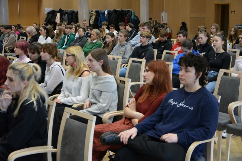 8 grudnia 2023 r. w Sali Kolumnowej w Urzędzie Marszałkowskim Województwa Lubuskiego odbyła się konferencja z okazji obchodów Światowego Dnia AIDS,  przypadającego 1 grudnia
