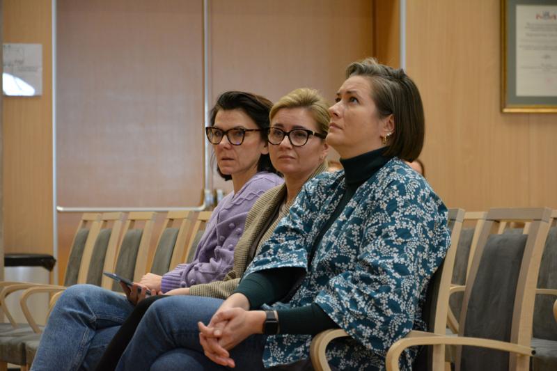 8 grudnia 2023 r. w Sali Kolumnowej w Urzędzie Marszałkowskim Województwa Lubuskiego odbyła się konferencja z okazji obchodów Światowego Dnia AIDS,  przypadającego 1 grudnia