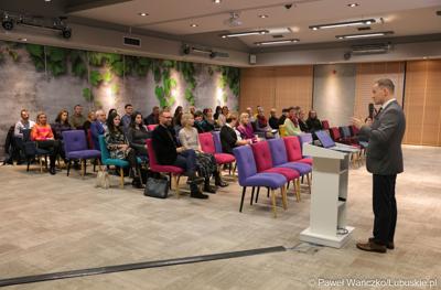 Uczestnicy szkolenia z zasad horyzontalnych w programie Interreg