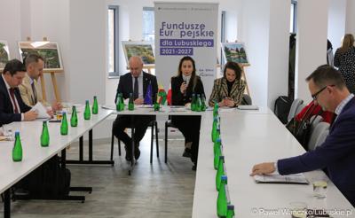Spotkanie Instytucji Zarządzającej programem „Fundusze Europejskie dla Lubuskiego 2021-2027” z partnerstwem jednostek samorządu terytorialnego w Łęknicy