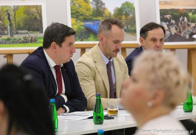 Spotkanie Instytucji Zarządzającej programem „Fundusze Europejskie dla Lubuskiego 2021-2027” z partnerstwem jednostek samorządu terytorialnego w Łęknicy