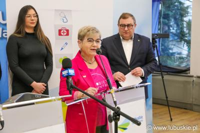 Konferencja prasowa - przemawia A. Chinalska