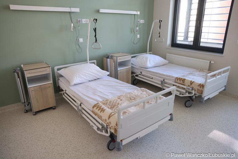 Jedno z pomieszczeń nowo otwartego Pawilonu Rehabilitacyjnego w Lubuskim Centrum Ortopedii w Świebodzinie