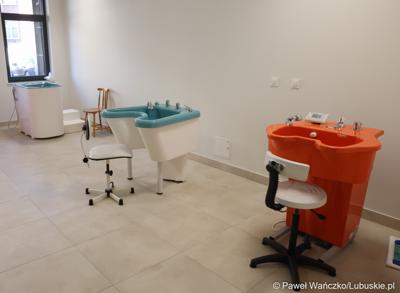 Jedno z pomieszczeń nowo otwartego Pawilonu Rehabilitacyjnego w Lubuskim Centrum Ortopedii w Świebodzinie