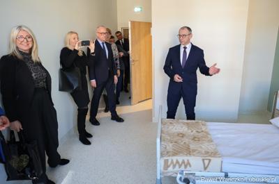 Jedno z pomieszczeń nowo otwartego Pawilonu Rehabilitacyjnego w Lubuskim Centrum Ortopedii w Świebodzinie