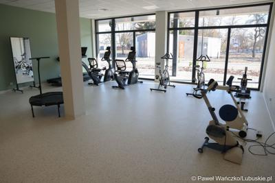 Jedno z pomieszczeń nowo otwartego Pawilonu Rehabilitacyjnego w Lubuskim Centrum Ortopedii w Świebodzinie