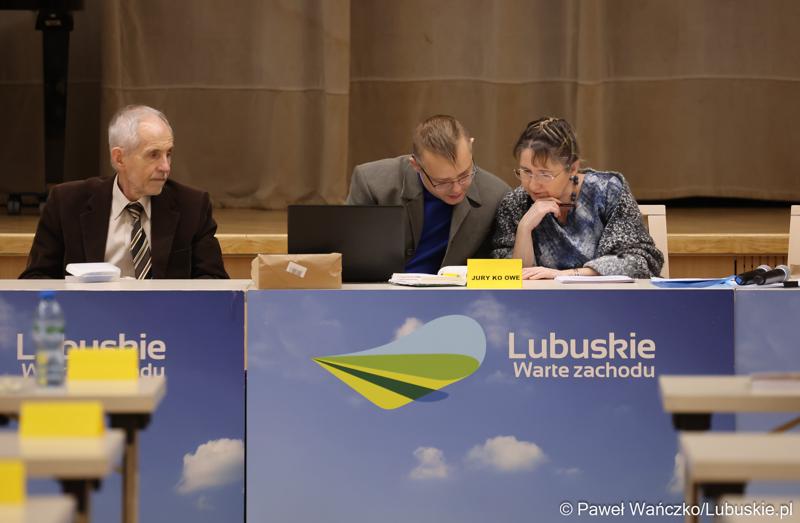Jury zawodów okręgowych XXXVII Olimpiady Wiedzy Ekonomicznej w Urzeędzie Marszałkowskim Województwa Lubuskiego w Zielonej Górze