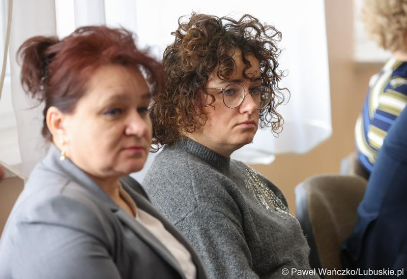 Uczestnicy  spotkania Partnerstwa „Razem dla wspólnego rozwoju: Trzciel, Pszczew, Szczaniec, Zbąszynek, Babimost, Kargowa, Trzebiechów, Bojadła, Przytoczna” w Lutolu Mokrym