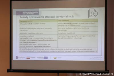 Uczestnicy  spotkania Partnerstwa „Razem dla wspólnego rozwoju: Trzciel, Pszczew, Szczaniec, Zbąszynek, Babimost, Kargowa, Trzebiechów, Bojadła, Przytoczna” w Lutolu Mokrym 