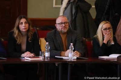 Spotkanie Instytucji Zarządzającej programem Fundusze Europejskie dla Lubuskiego 2021-2027 z ZIT i Partnerstwami Jednostek Samorządu Terytorialnego ws Żarach 