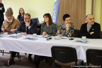 Spotkanie Instytucji Zarządzającej programem Fundusze Europejskie dla Lubuskiego 2021-2027 z przedstawicielami miast i gmin tworzących Partnerstwo Razem dla rozwoju Powiatu Żagańskiego: Małomice, Niegosławice, Brzeźnica, Szprotawa, powiat Żagański. 
 