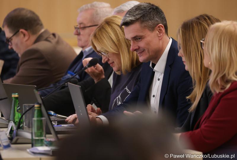 Uczestnicy styczniowej zwyczajnej sesji Sejmiku Województwa Lubuskiego