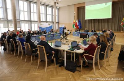 Uczestnicy styczniowej zwyczajnej sesji Sejmiku Województwa Lubuskiego