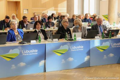 Uczestnicy styczniowej zwyczajnej sesji Sejmiku Województwa Lubuskiego