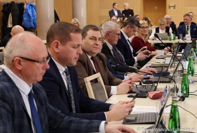 Zarząd woj. lubuskiego oraz radni na styczniowej zwyczajnej sesji Sejmiku Województwa Lubuskiego